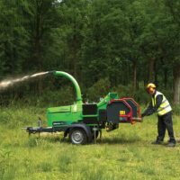 Biotrituradora Greenmech Arborist 150 con tolva de gran capacidad para triturar ramas voluminosas