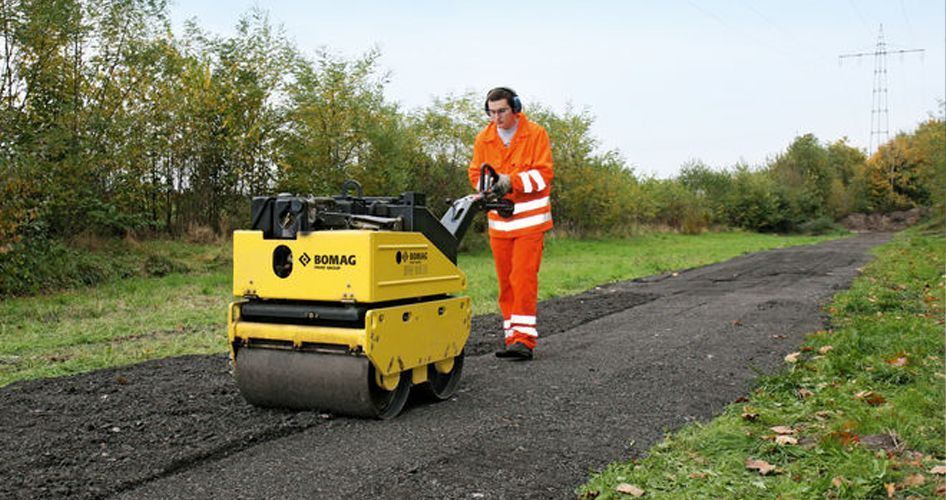 Alquiler Rodillos Compactadores Bomag | Homs Rentals