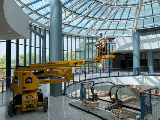 Alquiler plataformas elevadoras para rehabilitación edificios