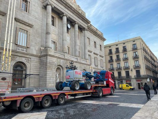 Alquiler plataformas elevadoras Pesebre Barcelona