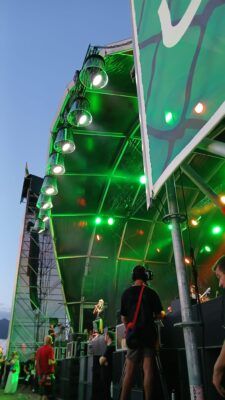 alquiler escenario orbit