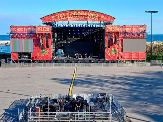 escenario media luna telecogresca 2025