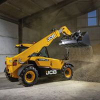 manipulador-telescopico_jcb 525-60_alquiler_uso_movimiento_transporte_cargar