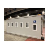 Taquilla prefabricada adaptada para personas con movilidad reducida, de 2,35 x 6 metros, con seis ventanas, ideal para venta de entradas e información en eventos