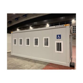 Taquilla prefabricada adaptada para personas con movilidad reducida, de 2,35 x 6 metros, con seis ventanas, ideal para venta de entradas e información en eventos